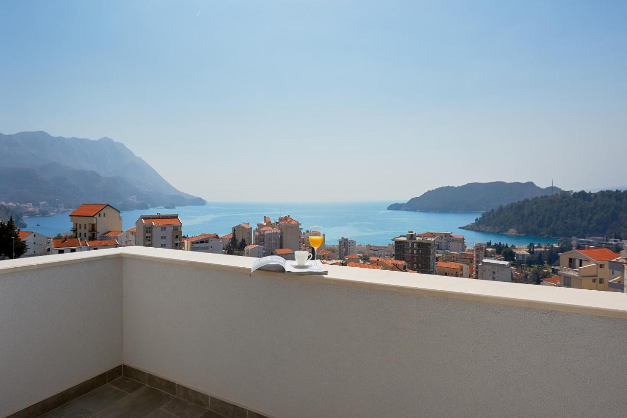 Garni Hotel Larimar Budva Exterior photo