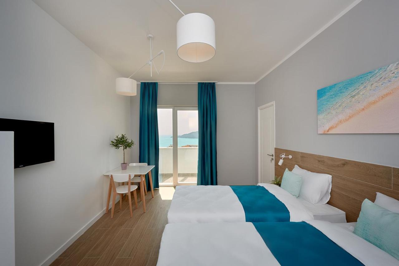 Garni Hotel Larimar Budva Exterior photo