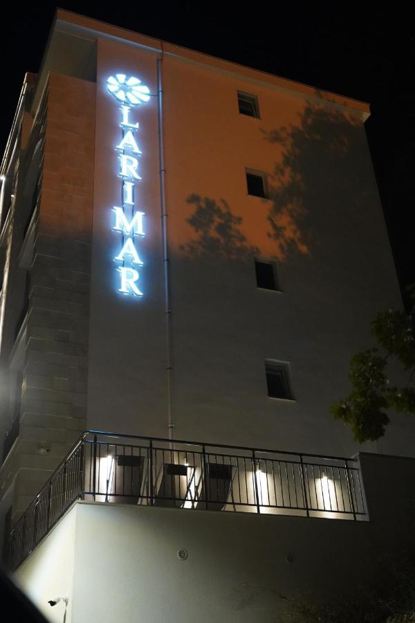 Garni Hotel Larimar Budva Exterior photo